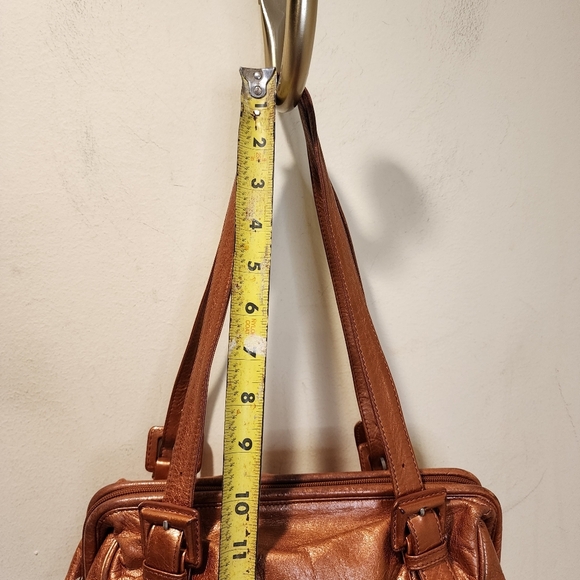 HOBO International Metallic double Handles strap Bag - Picture 13 of 13